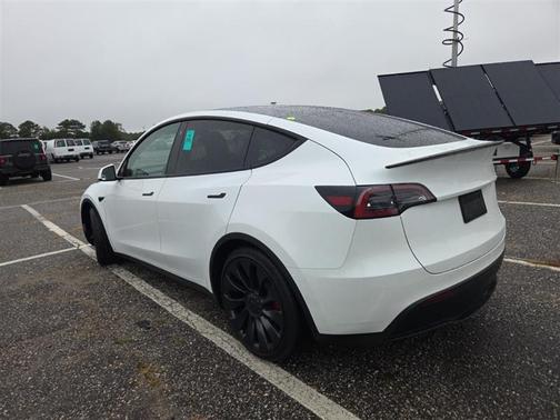 2022 Tesla Model Y Performance Dual Motor All-Wheel Drive