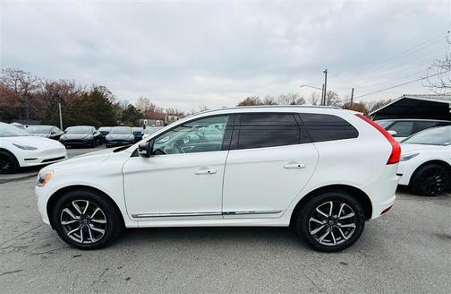 2017 Volvo XC60 T6 Dynamic