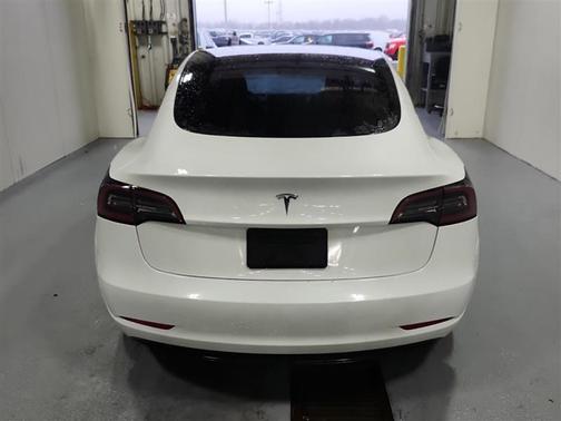 2023 Tesla Model 3 Standard Range Plus