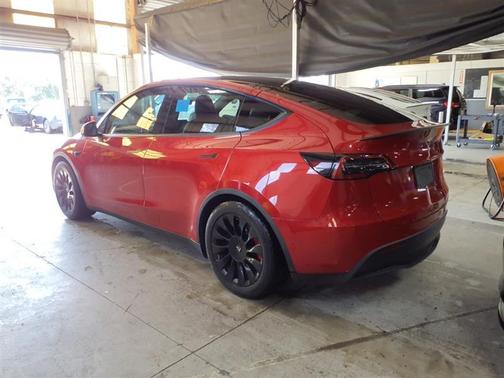 2023 Tesla Model Y Long Range Dual Motor All-Wheel Drive