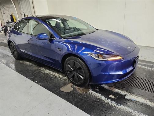 2025 Tesla Model 3 Long Range