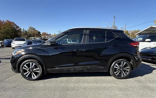 2020 Nissan Kicks SV