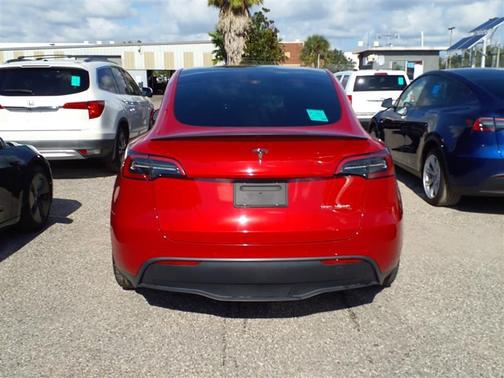 2022 Tesla Model Y Performance Dual Motor All-Wheel Drive