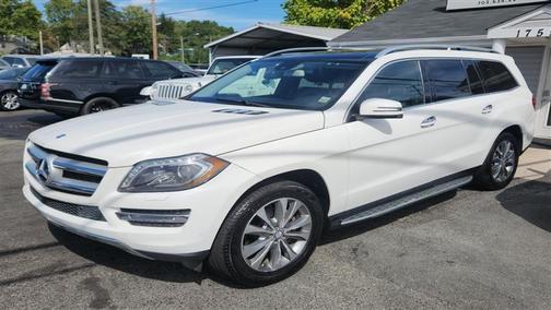 Photo 2 of 57 of 2016 Mercedes-Benz GL-Class GL 450 4MATIC