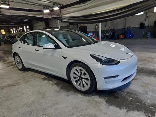 2023 Tesla Model 3 Long Range