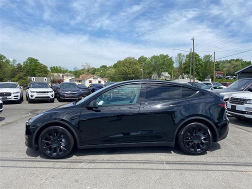 Solid Black 2025 Tesla Model Y Long Range Dual Motor All-Wheel Drive