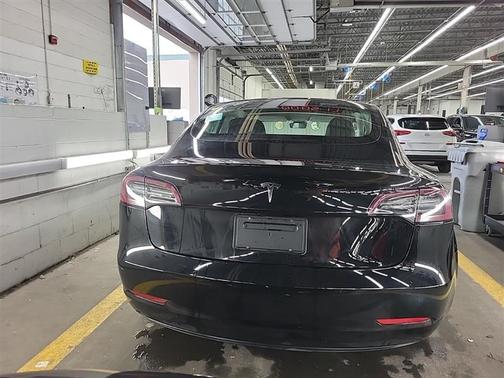 2023 Tesla Model 3 Standard Range Plus