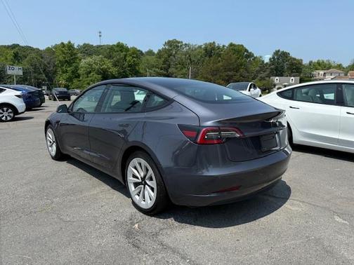2022 Tesla Model 3 Base