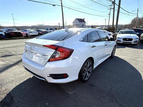 2019 Honda Civic Touring