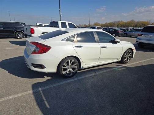 2019 Honda Civic Touring