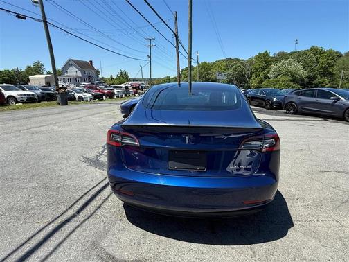 Deep Blue Metallic 2022 Tesla Model 3 Performance