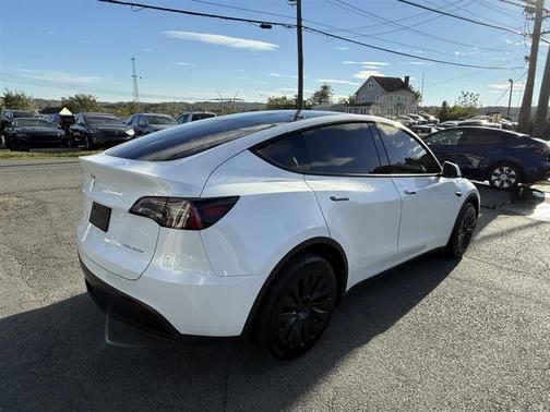 Pearl White Multi-Coat 2021 Tesla Model Y Long Range Dual Motor All-Wheel Drive