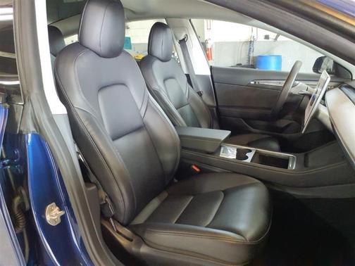 2023 Tesla Model 3 Long Range