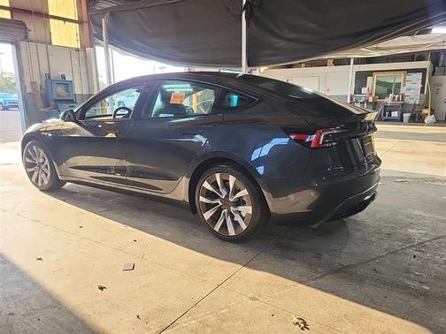 Stealth Grey 2024 Tesla Model 3 Standard Range