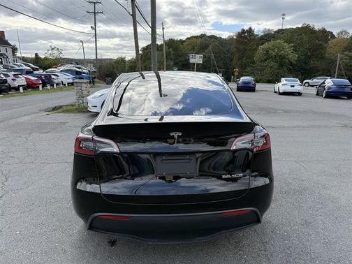 2022 Tesla Model Y Performance Dual Motor All-Wheel Drive