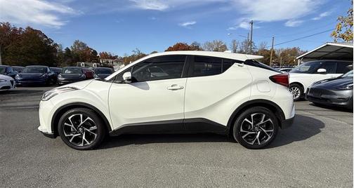 2021 Toyota C-HR XLE