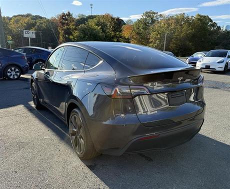 2024 Tesla Model Y Long Range Dual Motor All-Wheel Drive