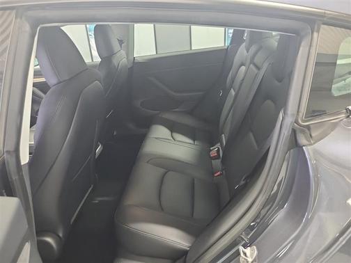 2023 Tesla Model 3 Standard Range Plus