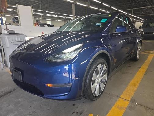 Deep Blue Metallic 2023 Tesla Model Y Long Range Dual Motor All-Wheel Drive