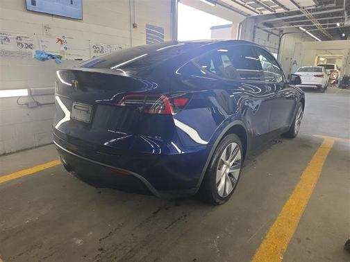 Deep Blue Metallic 2023 Tesla Model Y Long Range Dual Motor All-Wheel Drive