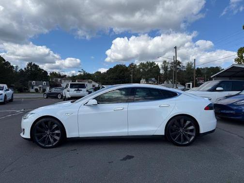 2013 Tesla Model S Performance