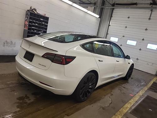 2023 Tesla Model 3 Performance