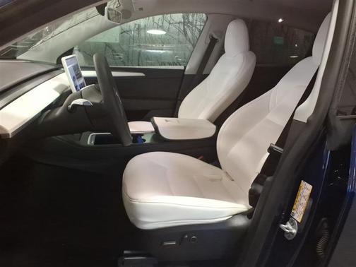 Deep Blue Metallic 2024 Tesla Model Y Long Range Dual Motor All-Wheel Drive