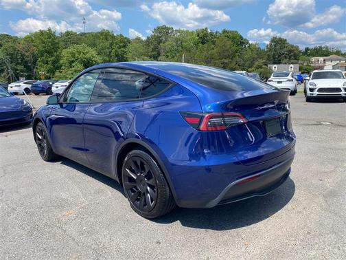 Deep Blue Metallic 2024 Tesla Model Y Long Range Dual Motor All-Wheel Drive