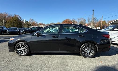 2017 Lexus ES 350 Base