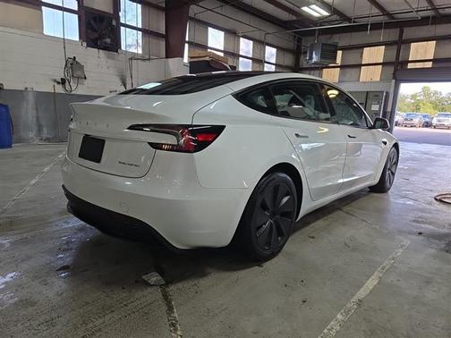 2024 Tesla Model 3 Long Range