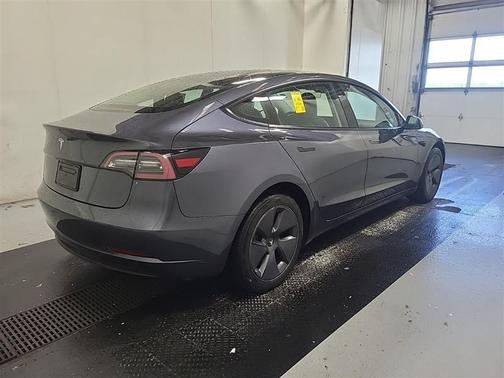 2023 Tesla Model 3 Standard Range Plus