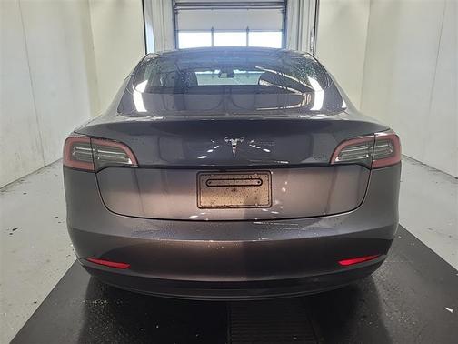 2023 Tesla Model 3 Standard Range Plus