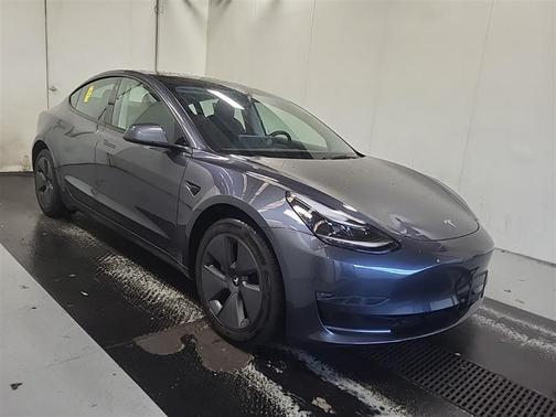 2023 Tesla Model 3 Standard Range Plus