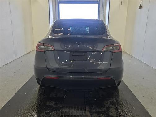 2023 Tesla Model Y Long Range AWD