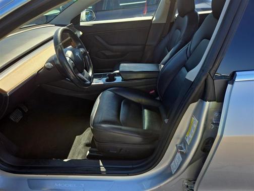 2018 Tesla Model 3 Performance