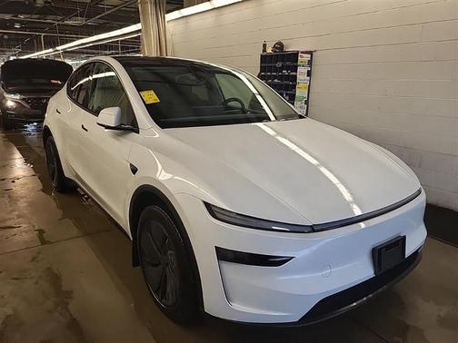 Pearl White Multi-Coat 2026 Tesla Model Y Long Range Launch Series