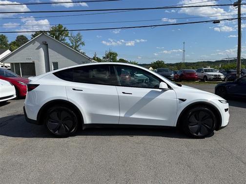 Pearl White Multi-Coat 2026 Tesla Model Y Long Range Launch Series