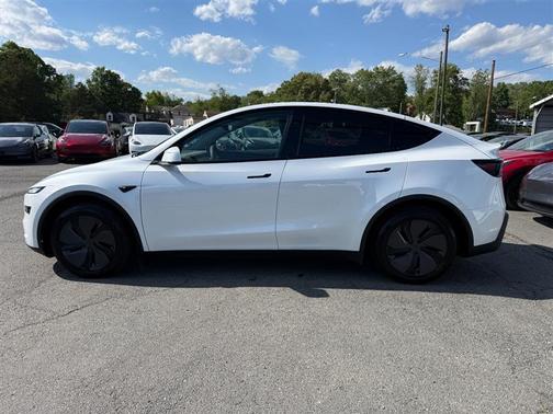 Pearl White Multi-Coat 2026 Tesla Model Y Long Range Launch Series