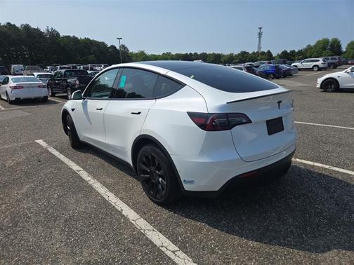 2023 Tesla Model Y Long Range AWD