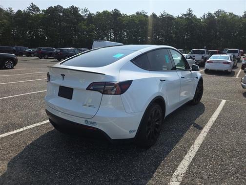 2023 Tesla Model Y Long Range AWD
