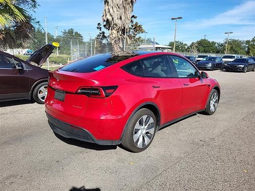 2023 Tesla Model Y Long Range AWD