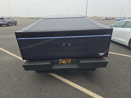 2024 Tesla Cybertruck Cyberbeast