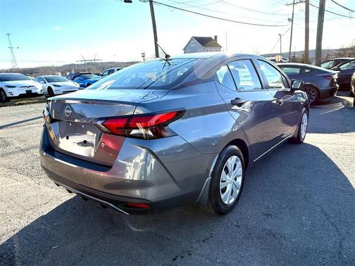 2023 Nissan Versa 1.6 S