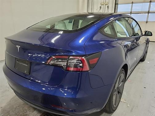 Deep Blue Metallic 2023 Tesla Model 3 Standard Range Plus
