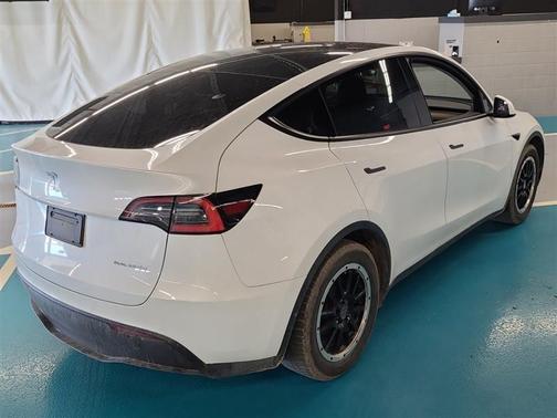 2020 Tesla Model Y Long Range