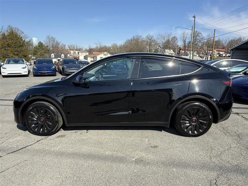 Solid Black 2024 Tesla Model Y Long Range Dual Motor All-Wheel Drive