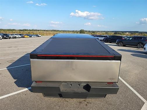 2024 Tesla Cybertruck Cyberbeast