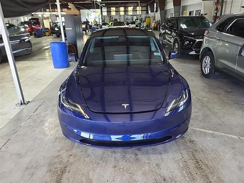 2025 Tesla Model 3 Long Range