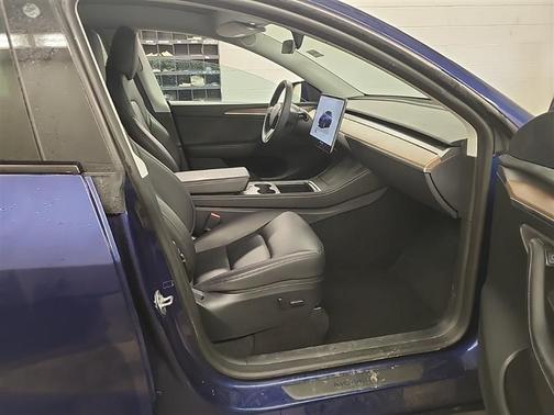 Deep Blue Metallic 2023 Tesla Model Y Long Range Dual Motor All-Wheel Drive