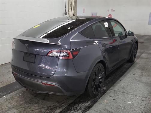 2022 Tesla Model Y Performance Dual Motor All-Wheel Drive